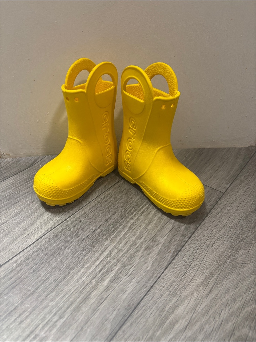 CROCS Kids Bright Yellow Pull-Handle Rain Boots